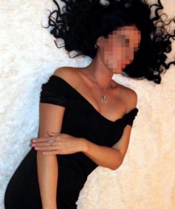 😍 Со мной ты окунешься в мир страсти и наслаждения, и я сделаю все возможное, чтобы ты почувствовал себя особенным. 💋 Мои услуги охватывают все, что ты сможешь только пожелать - нежные ласки, глубокий минет, страстный секс и многое другое. 😘 Мои фото настоящие, и меня часто хвалят за мою прекрасную внешность и умение угодить мужчине. 💕 Обо мне есть отзывы, которые говорят о моей умелости и незабываемых ощущениях, которые я могу дать тебе. 😉 Жду нашу встречу, чтобы создать для тебя незабываемые моменты наслаждения. 🌹 Кристина